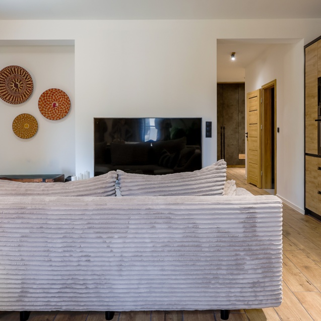 Wykończone wnętrze mieszkania M4 74m2 - część salonowa